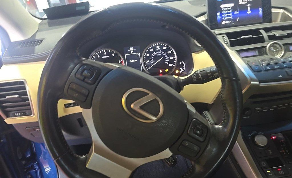 2016 Lexus NX 200t FWD 4dr - 23047787 - 7