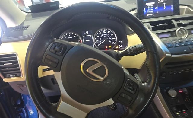 2016 Lexus NX 200t FWD 4dr - 23047787 - 7