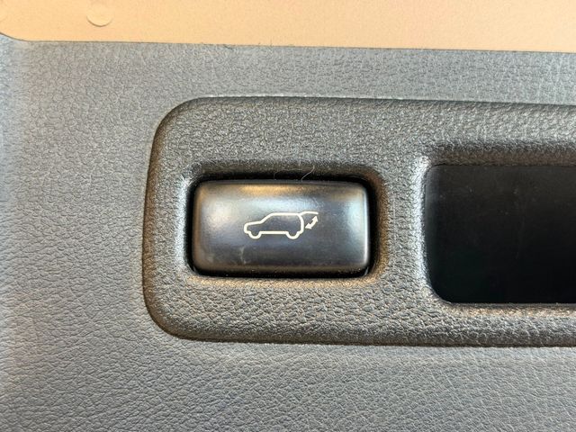 2016 Lexus NX 200t FWD 4dr - 23052646 - 39