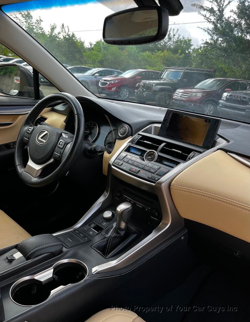 2016 Lexus NX 200t FWD 4dr - 23044136 - 18