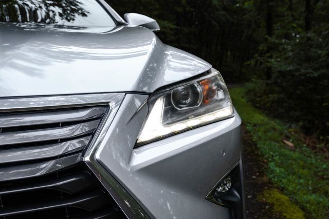 2016 Lexus RX 350 LocalTrade/PremiumPkg/BlindSpotMonitor/Heated&CooledSeats/NAV - 23049228 - 11