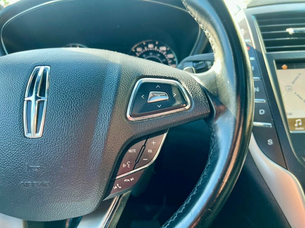 2016 Lincoln MKC AWD 4dr Select - 22933115 - 16