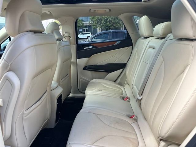 2016 Lincoln MKC FWD 4dr Reserve - 22940704 - 14