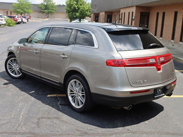 2016 Lincoln MKT Elite 3.5L AWD EcoBoost 7 passenger - 22872063 - 9