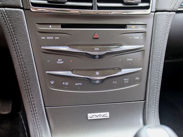 2016 Lincoln MKT Elite 3.5L AWD EcoBoost 7 passenger - 22872063 - 18