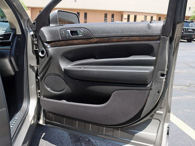 2016 Lincoln MKT Elite 3.5L AWD EcoBoost 7 passenger - 22872063 - 28