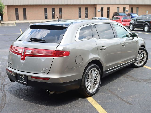 2016 Lincoln MKT Elite 3.5L AWD EcoBoost 7 passenger - 22872063 - 2