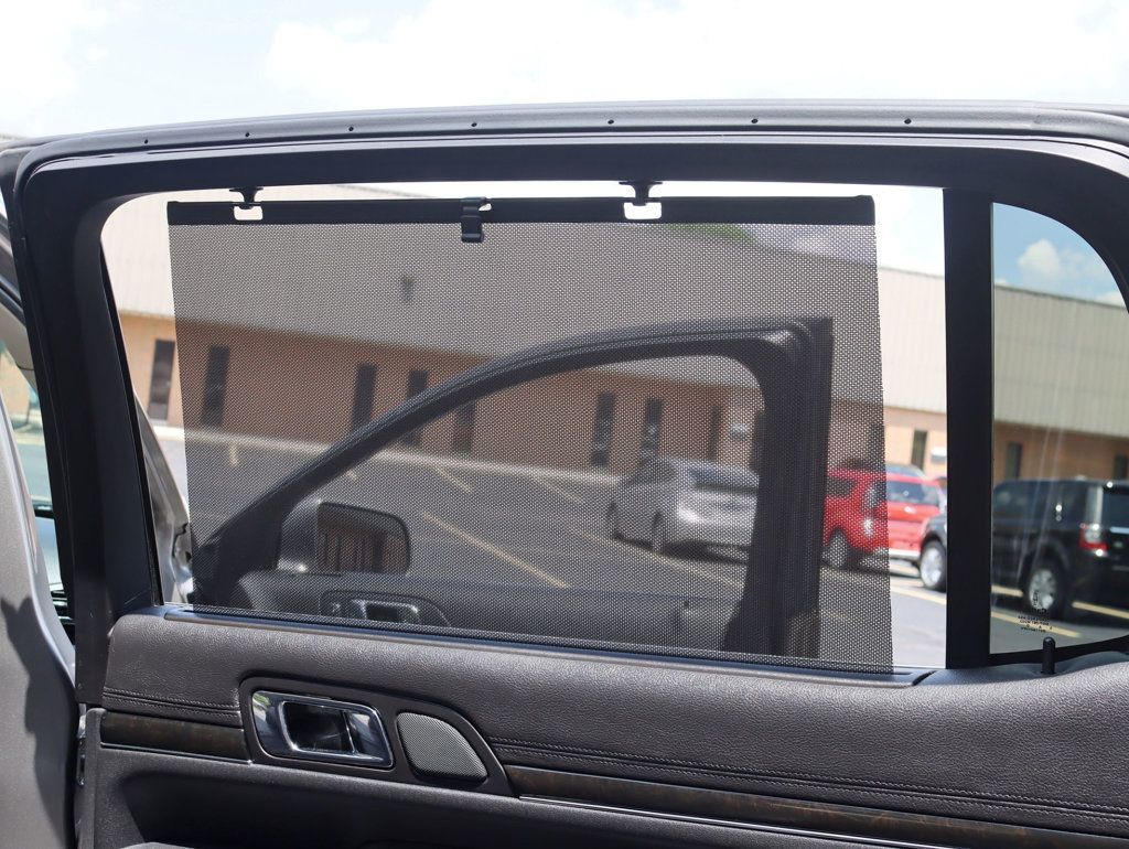 2016 Lincoln MKT Elite 3.5L AWD EcoBoost 7 passenger - 22872063 - 31