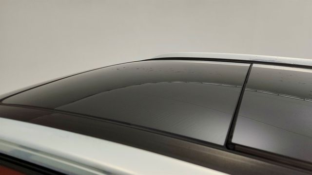 2016 Lincoln MKX 4dr Reserve with Upgraded Engine + Technology & Trailer Tow Pkgs - 22969673 - 9