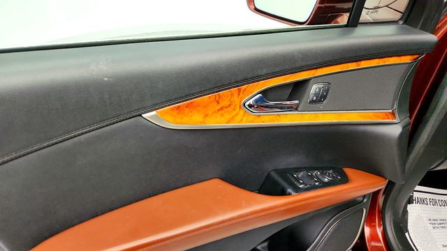 2016 Lincoln MKX 4dr Reserve with Upgraded Engine + Technology & Trailer Tow Pkgs - 22969673 - 10