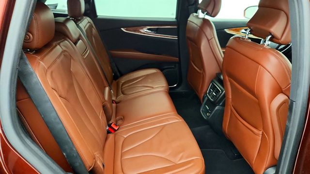 2016 Lincoln MKX 4dr Reserve with Upgraded Engine + Technology & Trailer Tow Pkgs - 22969673 - 23