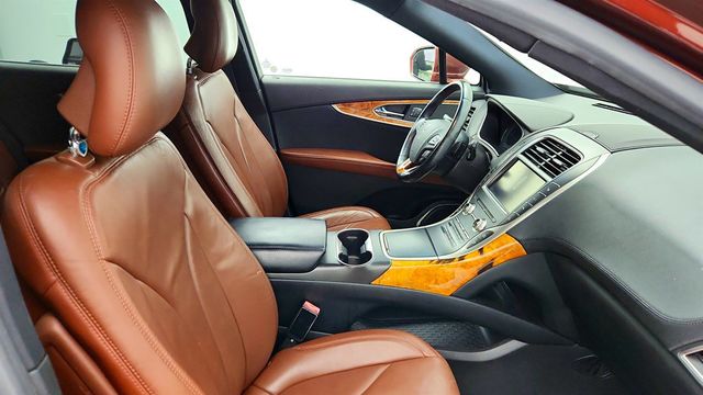 2016 Lincoln MKX 4dr Reserve with Upgraded Engine + Technology & Trailer Tow Pkgs - 22969673 - 24