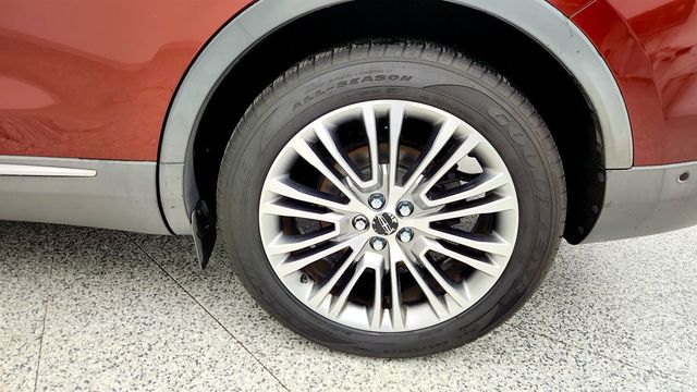 2016 Lincoln MKX 4dr Reserve with Upgraded Engine + Technology & Trailer Tow Pkgs - 22969673 - 8