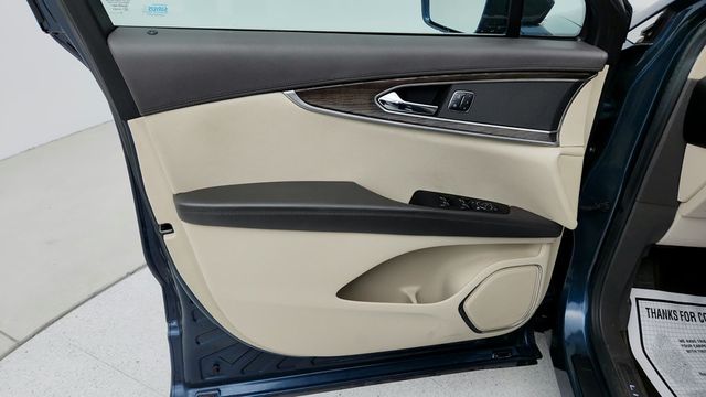 2016 Lincoln MKX 4dr Reserve w/ Technology, Driver Assistance & Climate Packages - 22947466 - 10