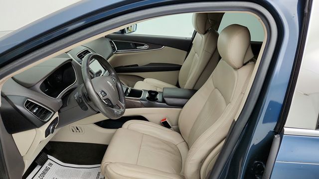 2016 Lincoln MKX 4dr Reserve w/ Technology, Driver Assistance & Climate Packages - 22947466 - 21