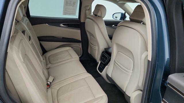 2016 Lincoln MKX 4dr Reserve w/ Technology, Driver Assistance & Climate Packages - 22947466 - 24