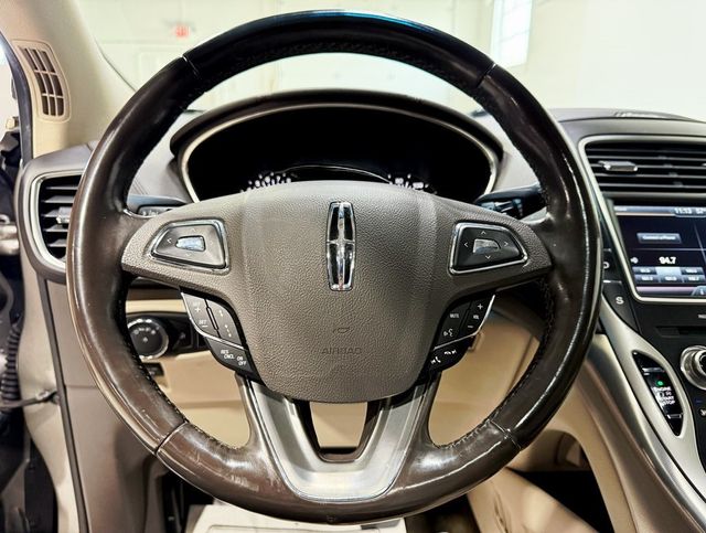 2016 Lincoln MKX AWD 4dr Reserve - 22937677 - 10