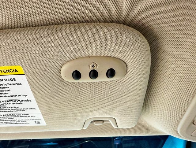 2016 Lincoln MKX AWD 4dr Reserve - 22937677 - 24