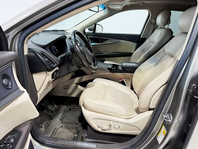 2016 Lincoln MKX AWD 4dr Reserve - 22937677 - 25