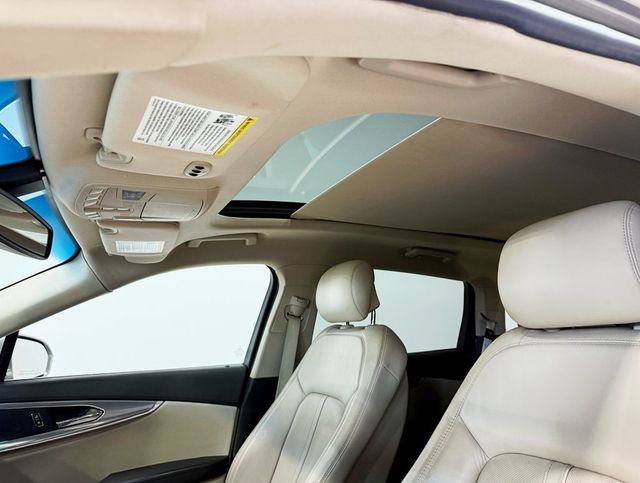 2016 Lincoln MKX AWD 4dr Reserve - 22937677 - 29