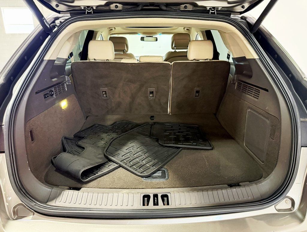 2016 Lincoln MKX AWD 4dr Reserve - 22937677 - 38