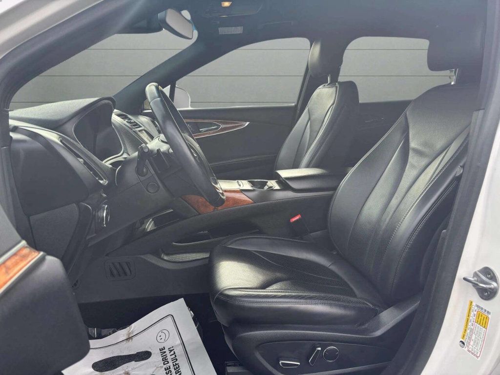 2016 Lincoln MKX AWD 4dr Reserve - 22938443 - 11