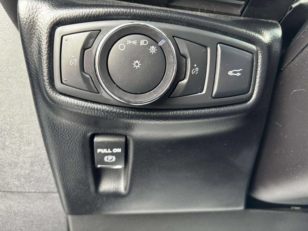 2016 Lincoln MKX AWD 4dr Reserve - 22938443 - 30