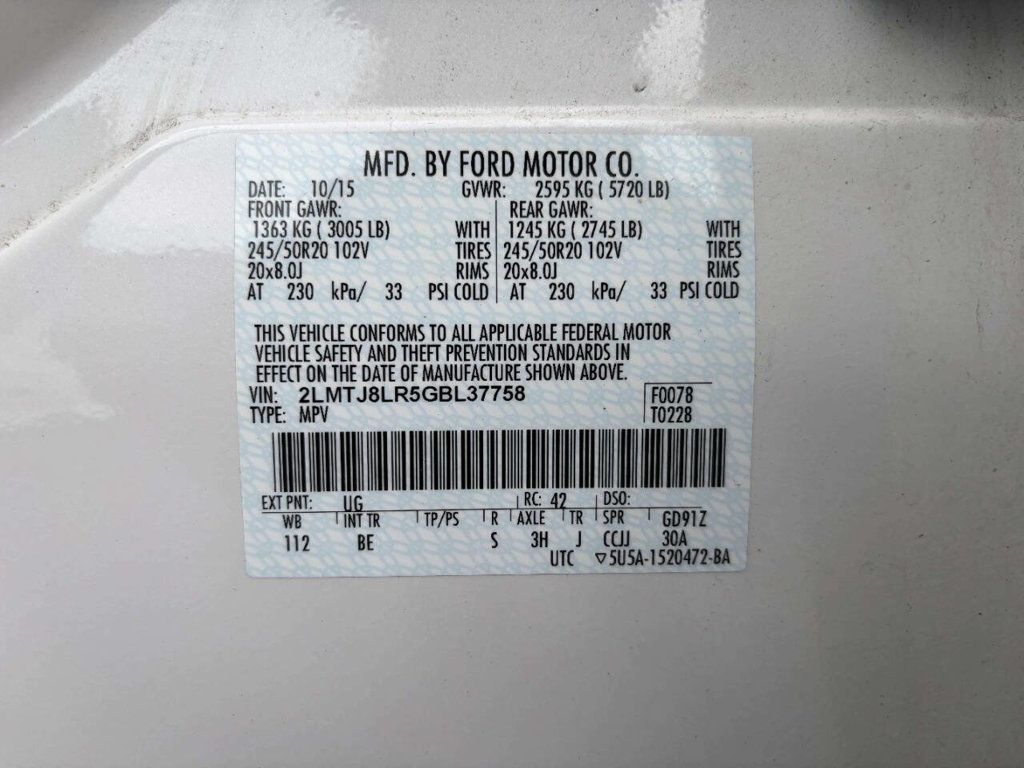 2016 Lincoln MKX AWD 4dr Reserve - 22938443 - 34