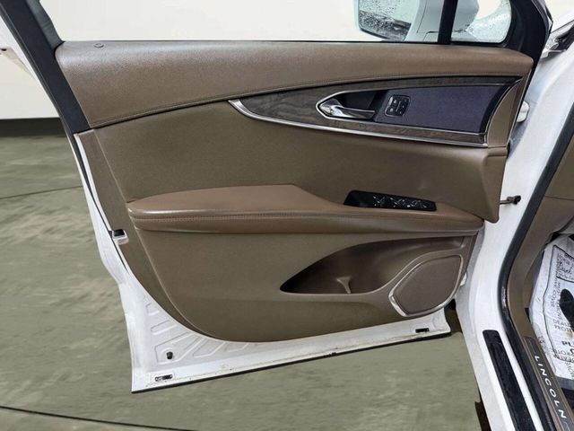 2016 Lincoln MKX AWD 4dr Reserve - 22991140 - 12