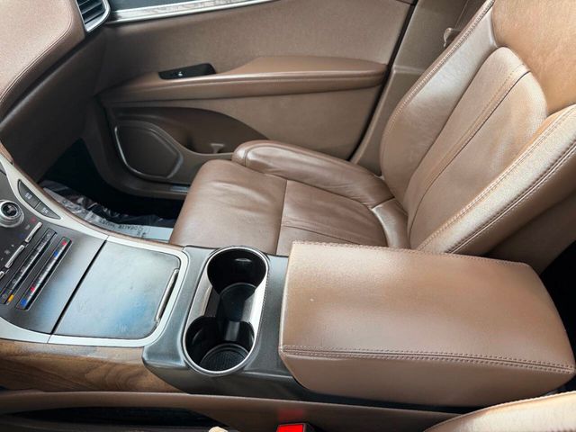 2016 Lincoln MKX AWD 4dr Reserve - 22991140 - 41