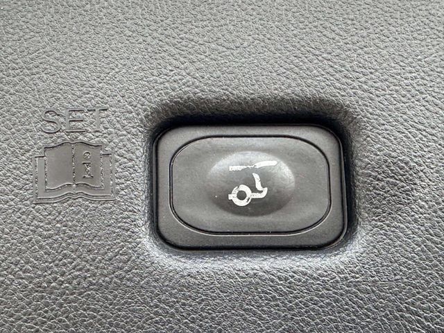 2016 Lincoln MKX AWD 4dr Reserve - 23003226 - 13