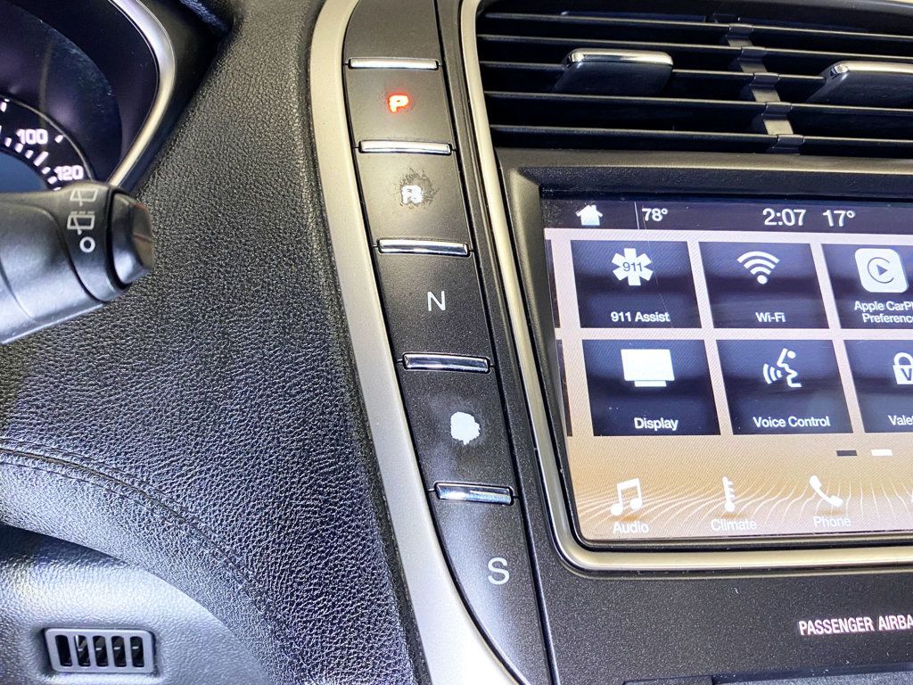 2016 Lincoln MKX AWD 4dr Reserve - 22971230 - 32