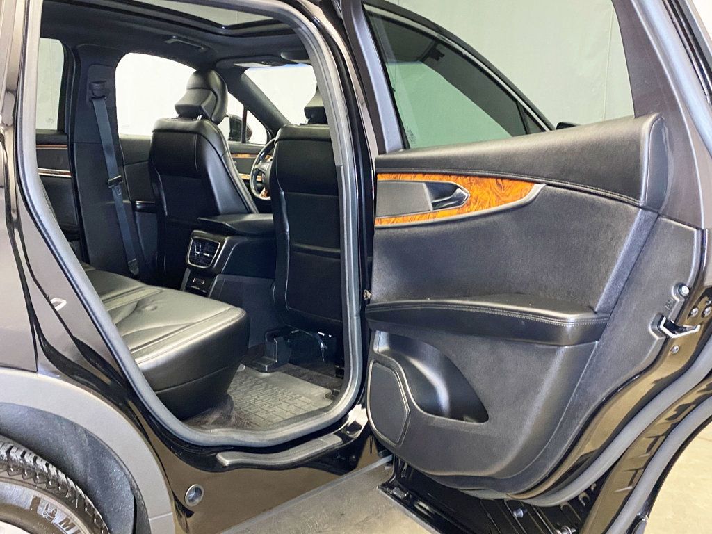 2016 Lincoln MKX AWD 4dr Reserve - 22971230 - 51