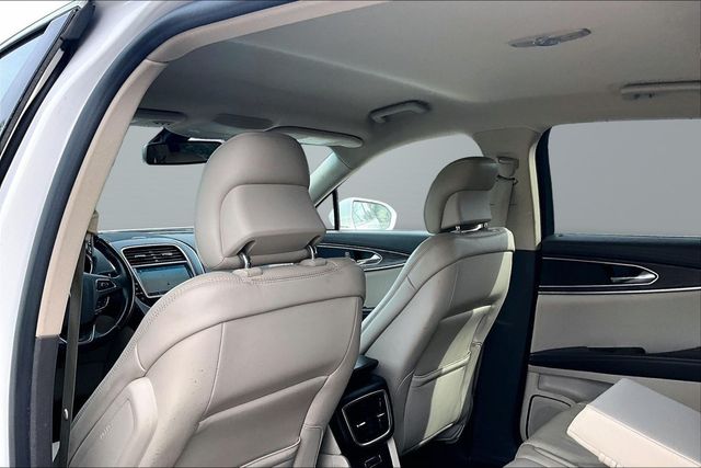 2016 Lincoln MKX AWD 4dr Select - 23040305 - 16