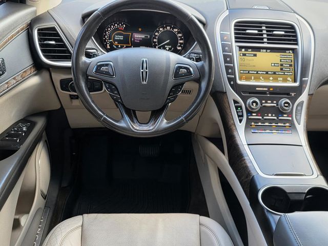 2016 Lincoln MKX FWD 4dr Reserve - 23092217 - 11