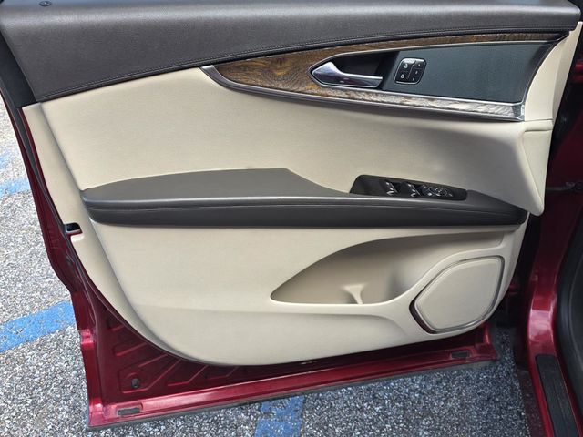 2016 Lincoln MKX FWD 4dr Reserve - 23092217 - 34