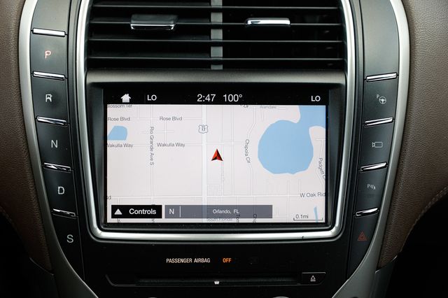 2016 Lincoln MKX FWD 4dr Reserve - 23050022 - 34