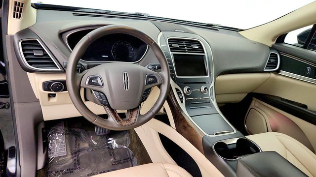 2016 Lincoln MKX FWD 4dr Select w/ Plus Package - 23070772 - 11