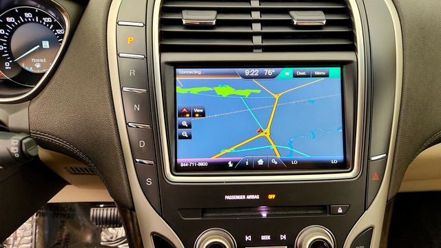 2016 Lincoln MKX FWD 4dr Select w/ Plus Package - 23070772 - 17