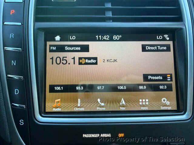 2016 Lincoln MKX RESERVE AWD W/ CLIMATE & PREMIUM AUDIO PKGS - 22957102 - 26