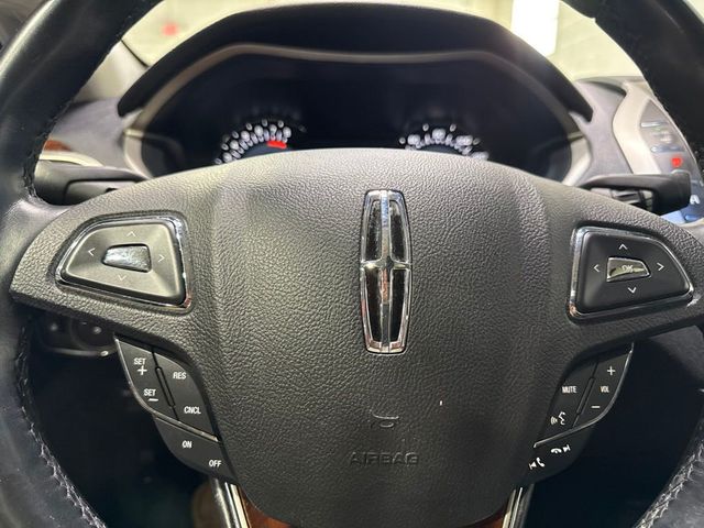 2016 Lincoln MKZ 4dr Sedan FWD - 23074851 - 12