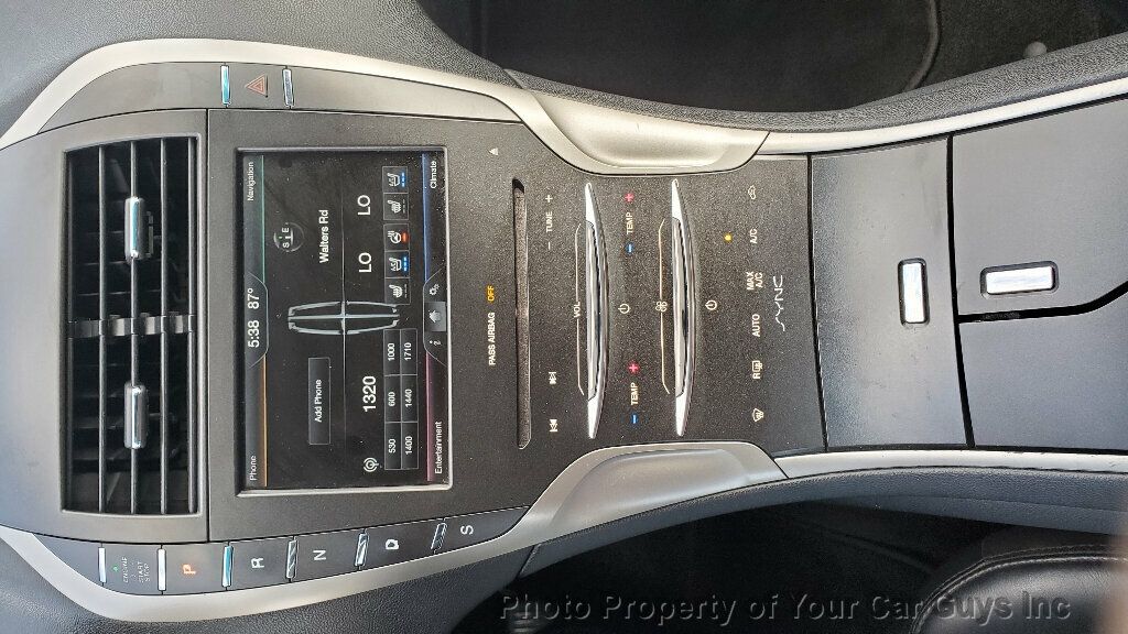 2016 Lincoln MKZ 4dr Sedan FWD - 22865335 - 29