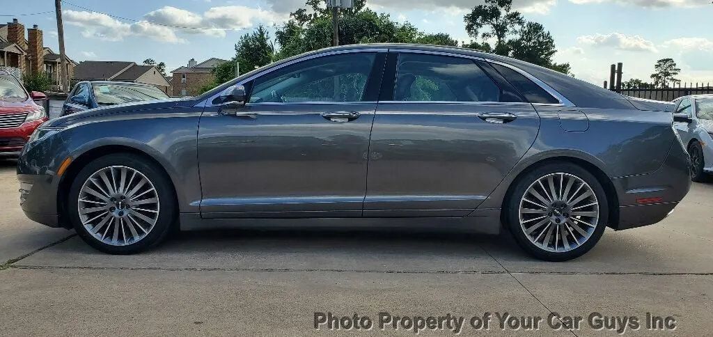 2016 Lincoln MKZ 4dr Sedan FWD - 23091485 - 17