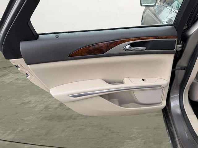 2016 Lincoln MKZ 4dr Sedan Hybrid FWD - 22962845 - 16