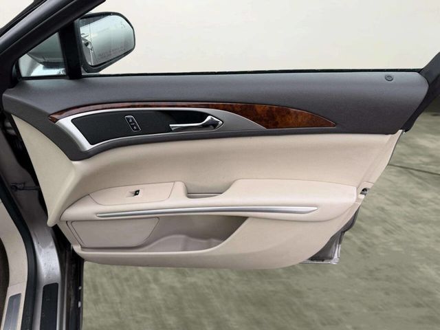 2016 Lincoln MKZ 4dr Sedan Hybrid FWD - 22962845 - 26