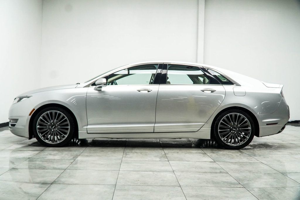 Lincoln MKZ photo 10