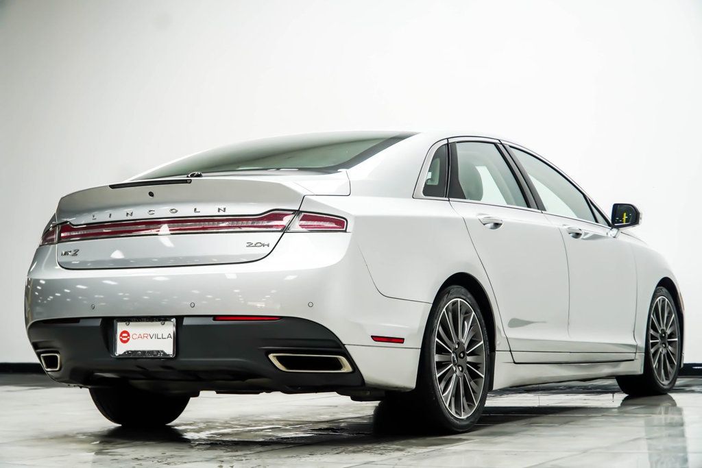 Lincoln MKZ photo 13
