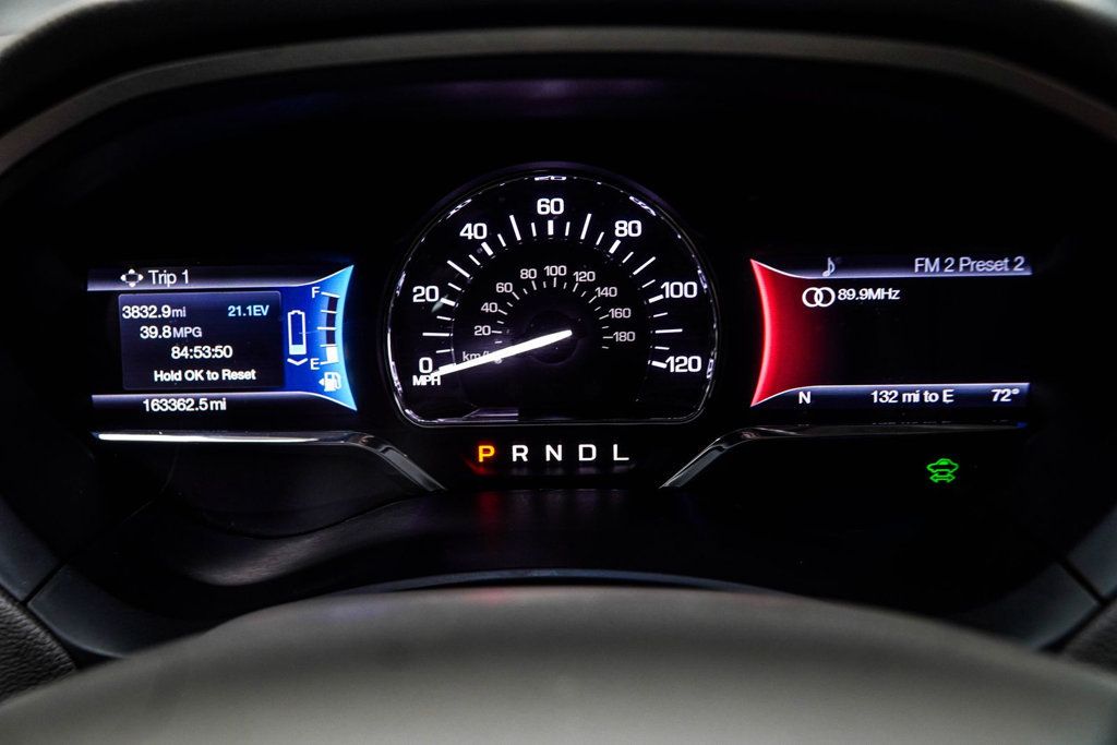 Lincoln MKZ photo 28