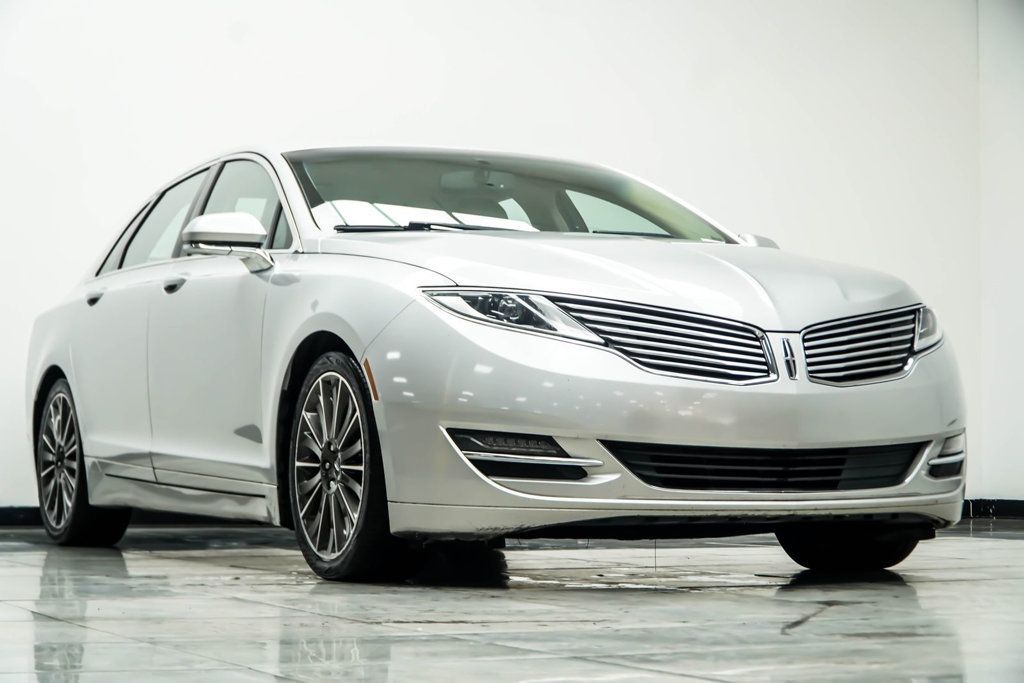 Lincoln MKZ photo 4