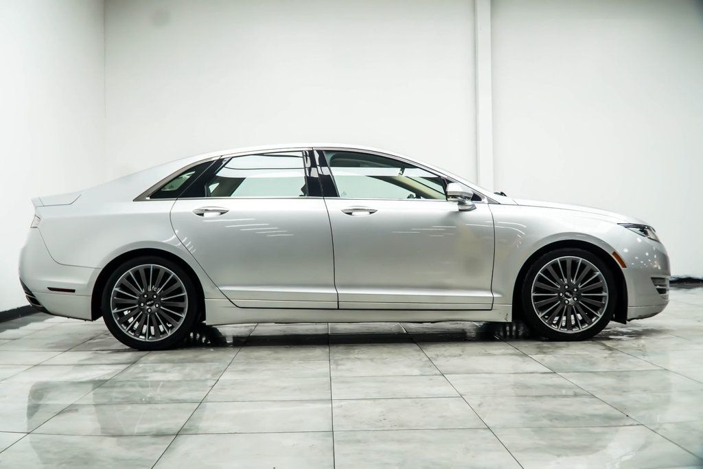 Lincoln MKZ photo 7